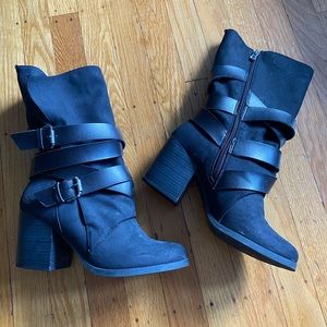 Blowfish boots. Size 8.